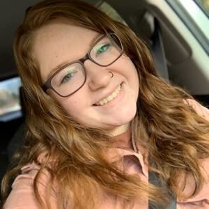 Meet your Posher, Katelyn